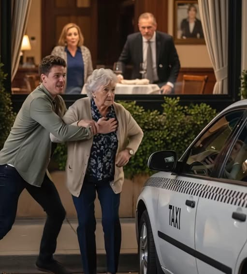 Na rodzinnym obiedzie mój wnuk pochylił się i powiedział cicho: „babci